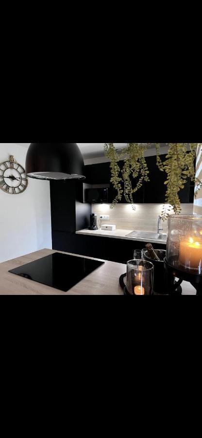 L'Agathe Apartment Liege Exterior photo